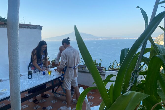 Authentic Pasta & Pizza Cooking Class with Sorrento Coast Pickup - The simple logistics: how the experience flows from meet-up to dinner
