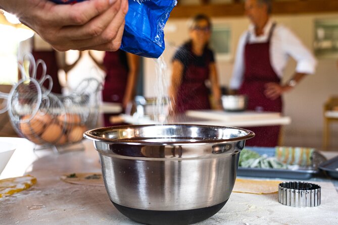 Bardolino: Garda Lake Pasta Cooking Class at the Agritourism - Small-group size (up to 12 people) and why it feels calmer