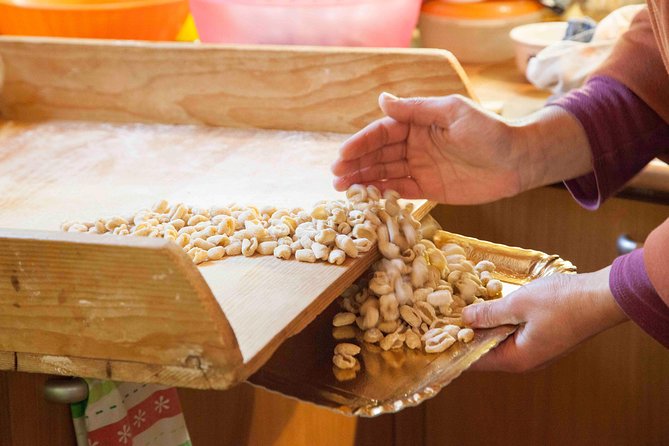 Cesarine: Small group Pasta and Tiramisu class in Bari - Why a Cesarine evening in Bari feels more local than a cooking demo