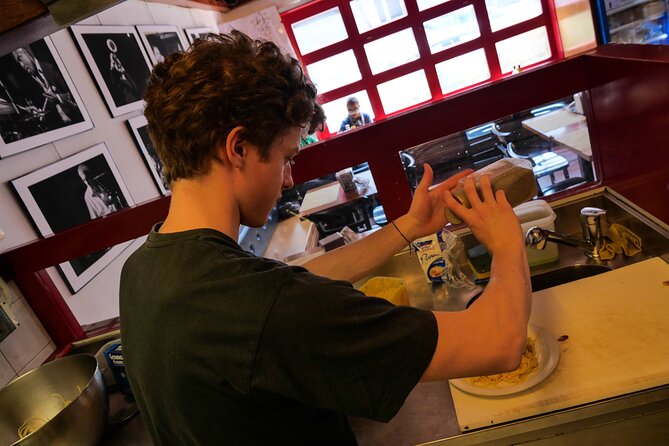 Make Pasta Carbonara from Scratch in a Jazz Club in Venice - What you learn making spaghetti carbonara from scratch