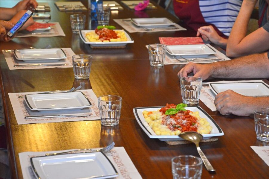 Montepulciano: Tuscan Cooking Class Traditional Pasta Menu - Learning Fresh Pasta the Traditional Way: Pappardelle and Pici