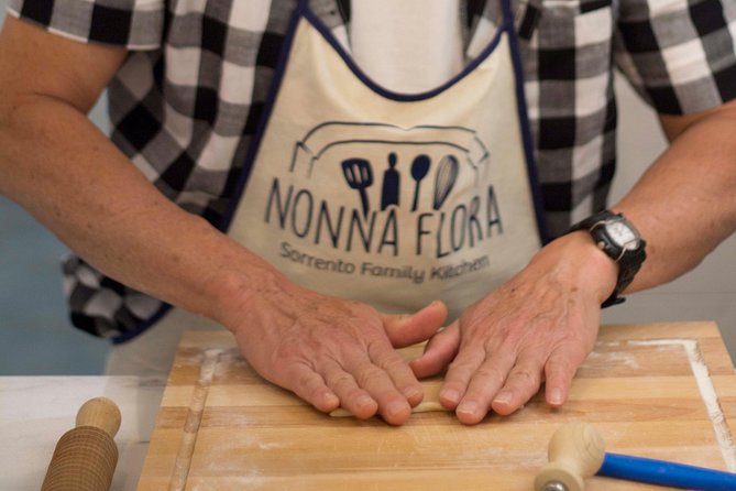 Pasta Class in Sorrento - Tiramisu from scratch: dessert that tastes like it took all day