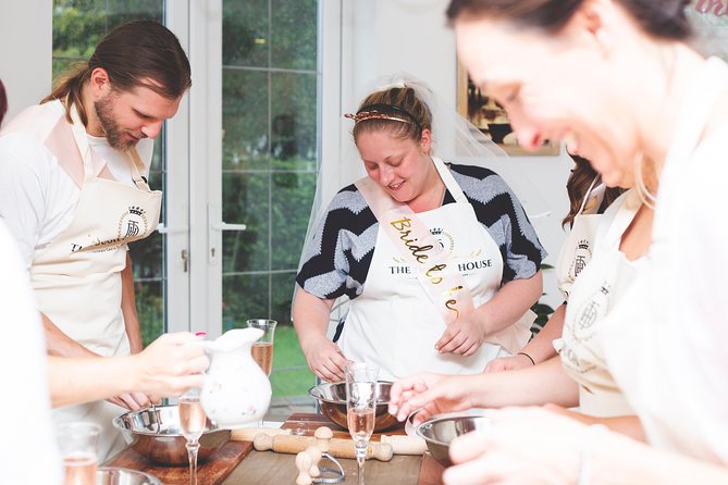Pasta Making Experience - Cooking Class - How the meal is set up: wine, table time, and tasting what you made