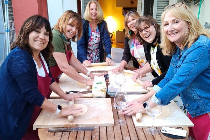 Private Florence Market Tour and Pasta Making Class with Cinzia - Starting at Loggia del Bigallo: A food shopping walk that feels local