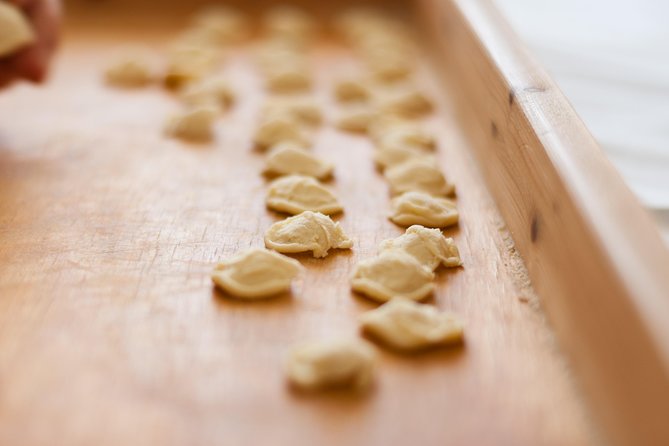 Share your Pasta Love: Small group Pasta and Tiramisu class in Ostuni - Aperitivo before you eat: the social rhythm of a family meal