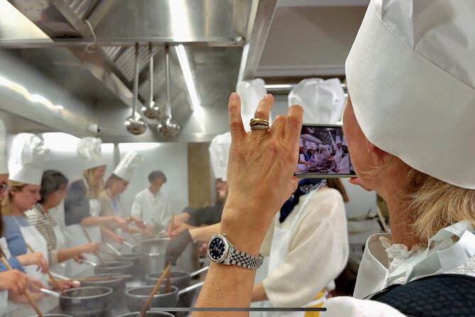 Siena: Pasta and Tiramisu Small Group Cooking Class with Wine - Price and value: what you get for $89.30