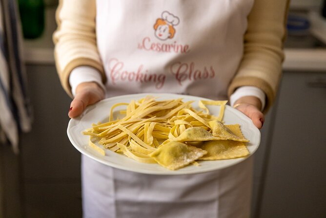 Small Group Pasta and Tiramisu Class at Local's Home in Venice - The Venice home setting: why it feels different
