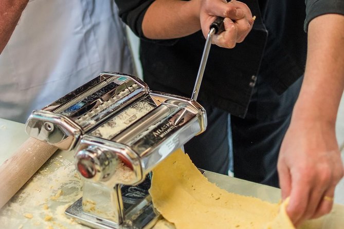 Sorrento: Hands-On Pasta, Tiramisu & Limoncello Fun Class - Ravioli and Caprese salad: the hands-on core