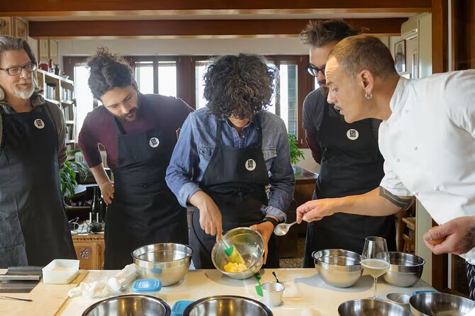 Tiramisu and Fresh Pasta Cooking Class in Venezia - Tiramisu the Old-School Way: Build It, Then Eat It