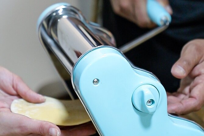 Valencia: Fresh Pasta Workshop with Food at Coolinary Experience - Dessert Finish: A Chef’s Homemade Sweet