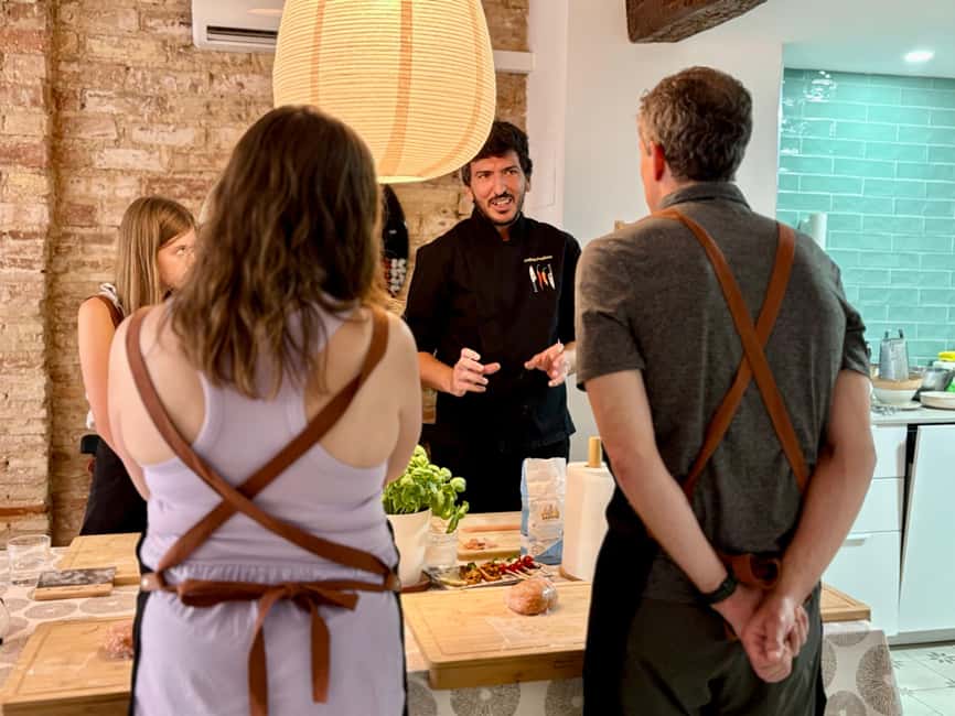 Valencia: Fresh Pasta Workshop with Lunch/Dinner in the Center - Key things worth knowing before you go