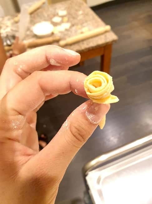 Venice: Pasta Class with Wine and Gelato - Making fresh fettuccine and ravioli: what you’ll actually learn