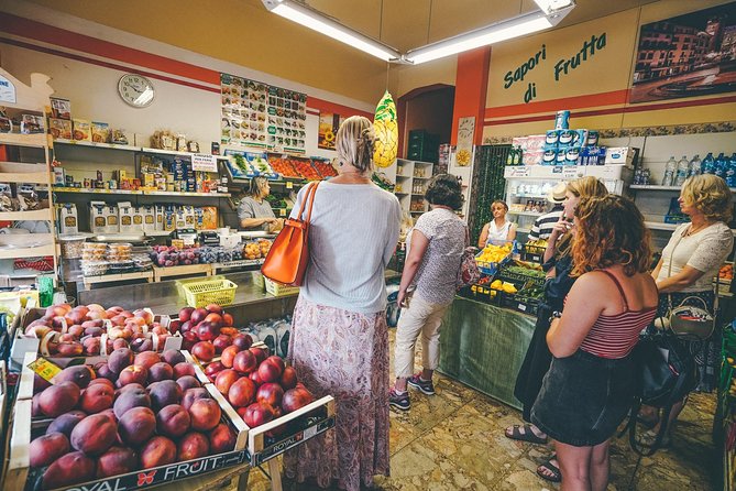 Verona: Italian Cooking Class with Pasta, Risotto and Tiramisù - From Via Teatro Ristori to the Cutting Board: How the Class Flows