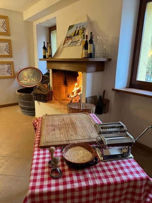 Verona: Pasta Cooking Class with Wine Tasting - Wine tasting that’s built into the day, not tacked on